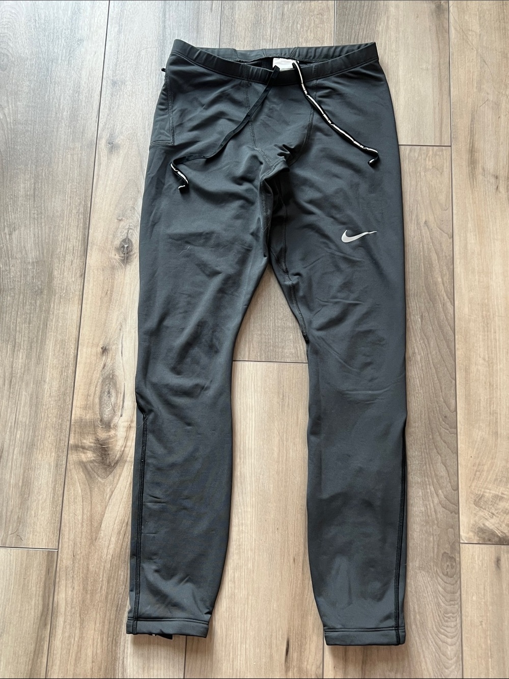 Nike size S Running leggings Black Drawstring Athletic Joggers with Swoosh